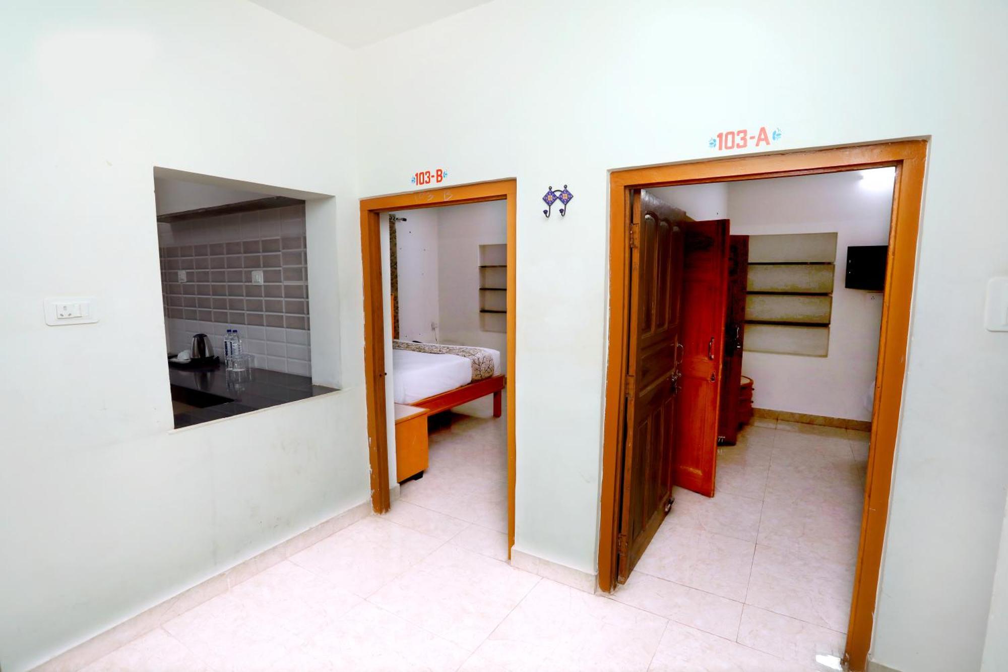 The Kesar Niwas Hotel Udaipur Exterior photo